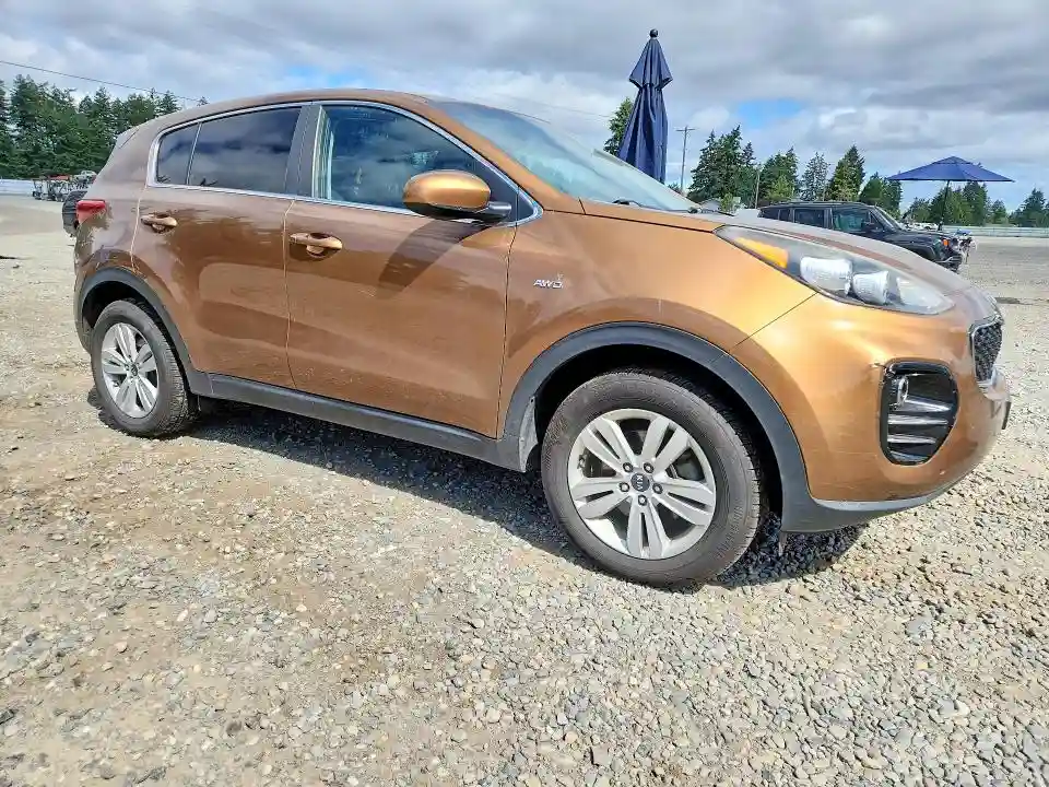 KNDPMCAC5H7120909 2017 KIA SPORTAGE-3