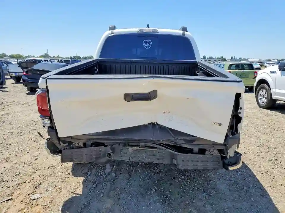 3TMAZ5CN2NM160559 2022 TOYOTA TACOMA-5