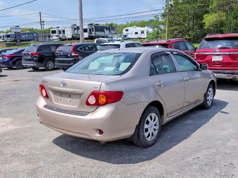 2T1BU4EE5AC210075 2010 TOYOTA COROLLA-3