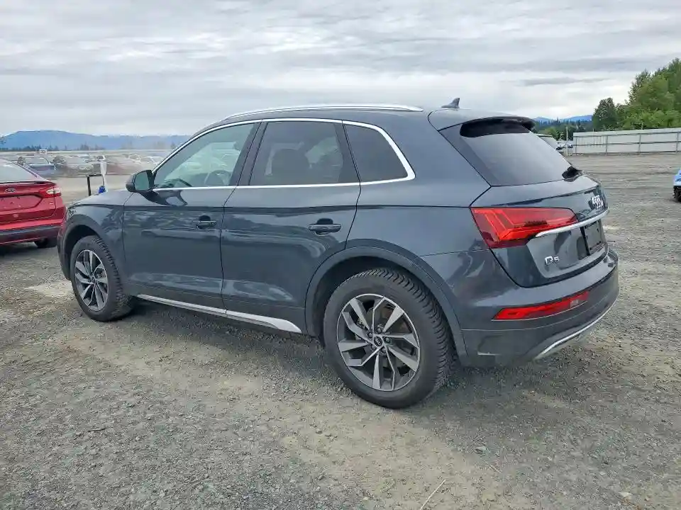 WA1BAAFY2M2072072 2021 AUDI Q5-1