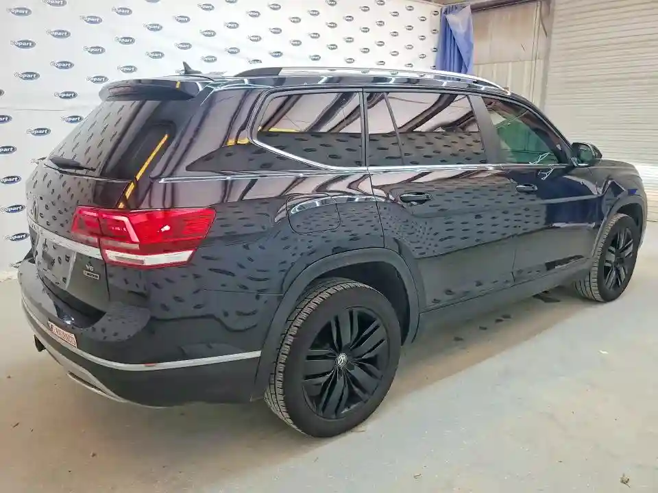1V2MR2CAXKC539586 2019 VOLKSWAGEN ATLAS-2