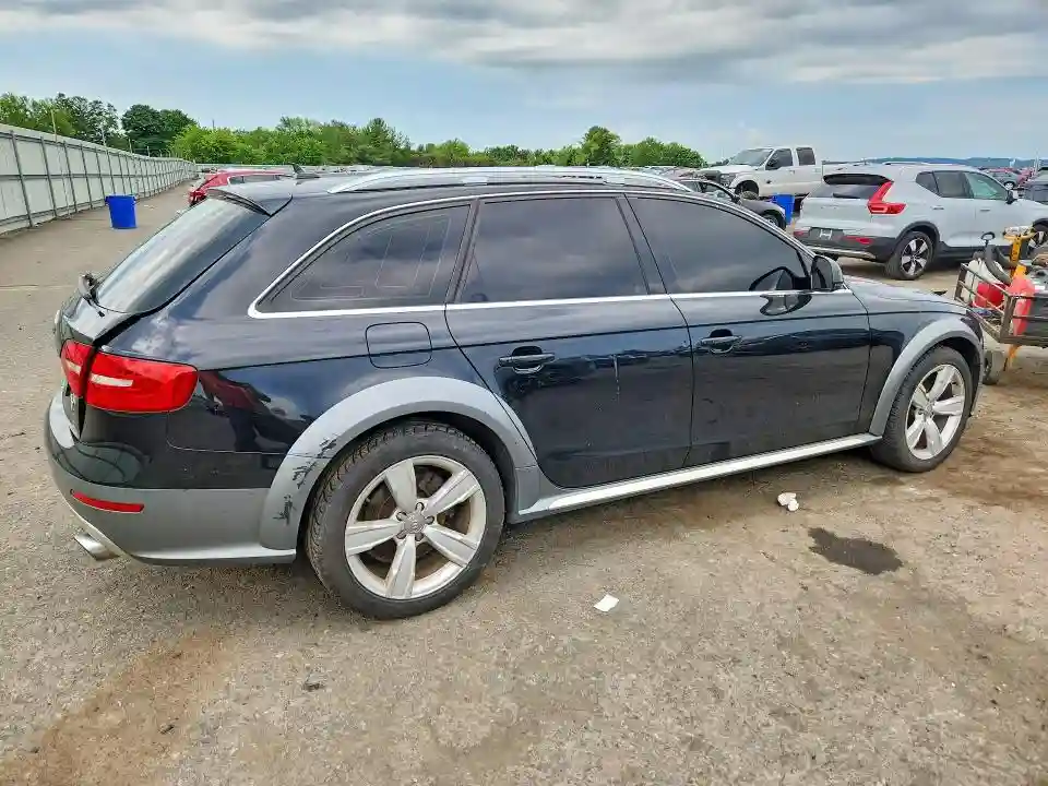 WA19FAFL0DA237997 2013 AUDI A4-2