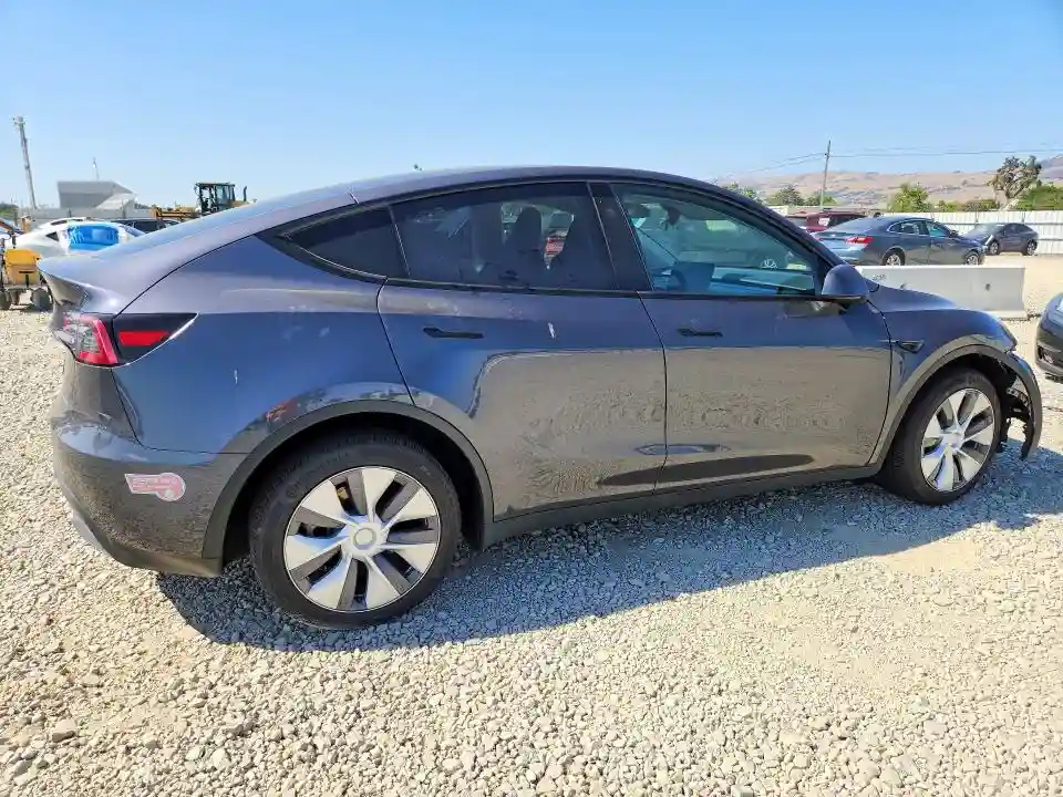 7SAYGDEE0PF938153 2023 TESLA MODEL Y-2