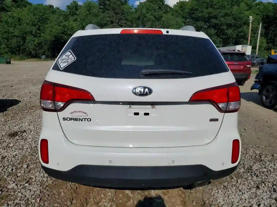 5XYKT4A79FG585599 2015 KIA SORENTO-5