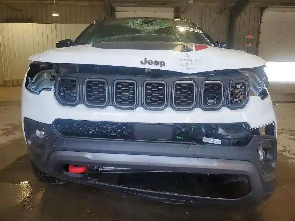 3C4NJDDN1ST583894 2025 JEEP COMPASS-4