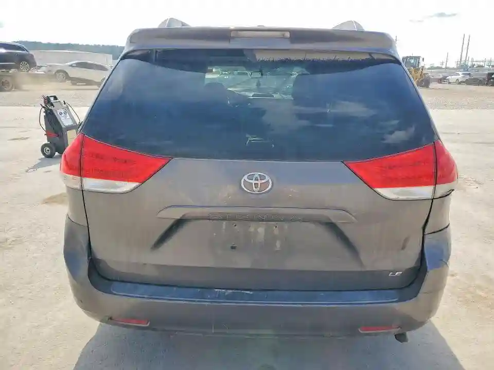 5TDKK3DC5ES453107 2014 TOYOTA SIENNA-5