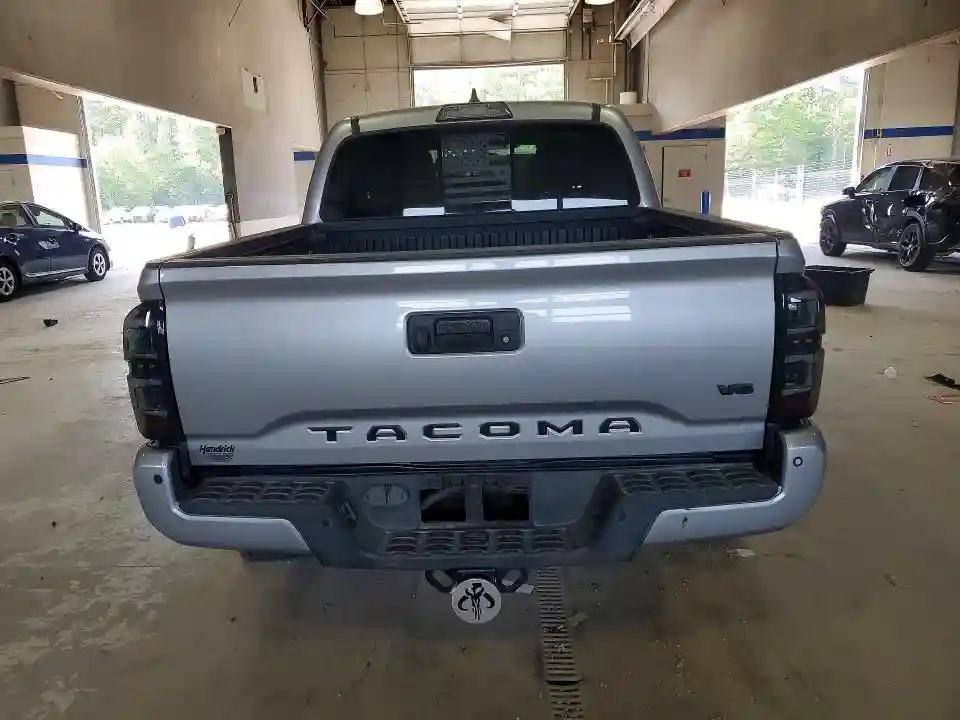 5TFCZ5AN8HX049413 2017 TOYOTA TACOMA-5