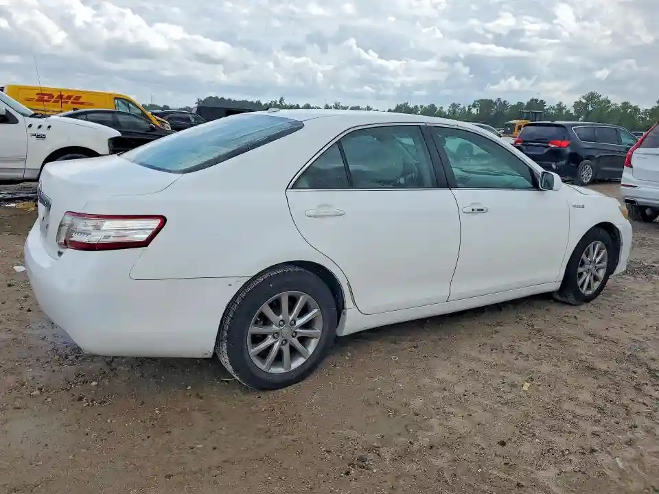 4T1BB3EK1AU118742 2010 TOYOTA CAMRY-2