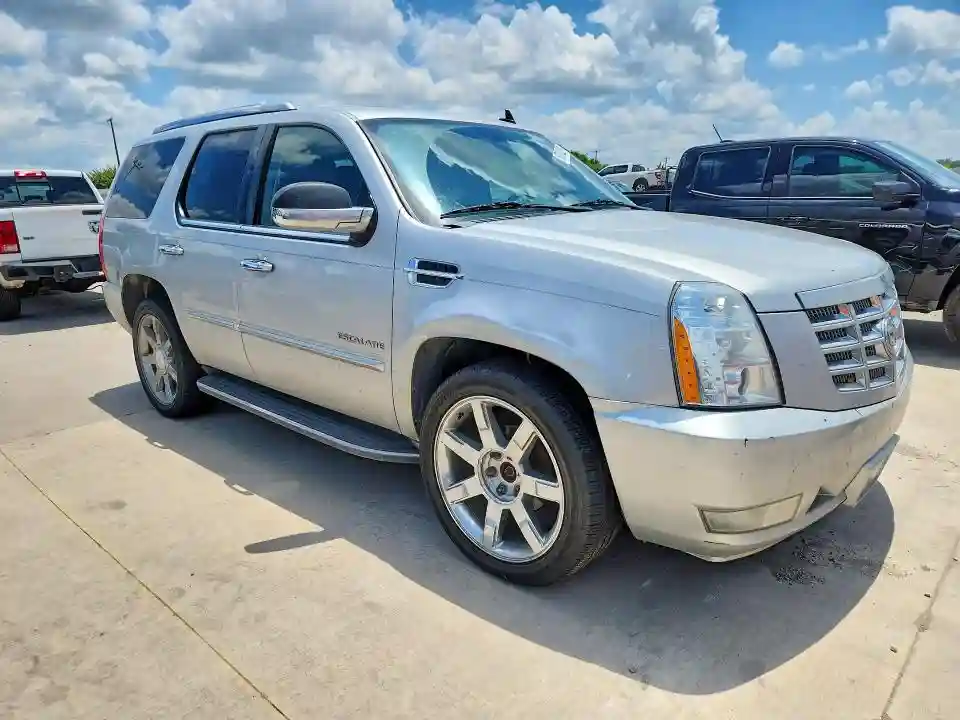1GYS4BEF8BR139002 2011 CADILLAC ESCALADE-3