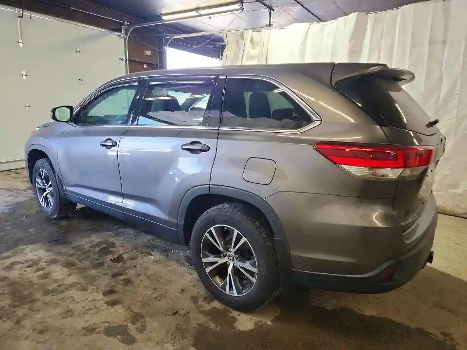 5TDBZRFH6KS704994 2019 TOYOTA HIGHLANDER-1