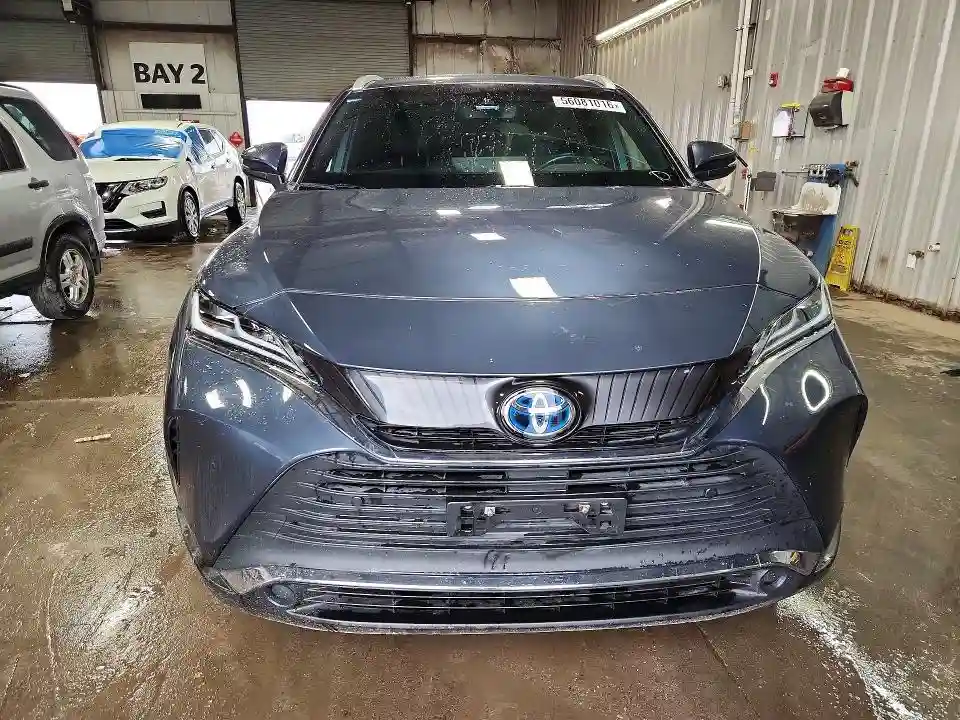 JTEAAAAH1MJ075328 2021 TOYOTA VENZA-4