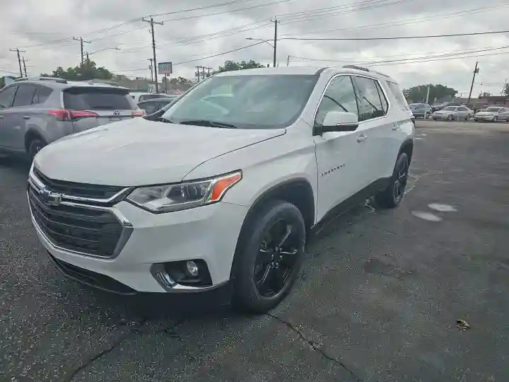 1GNERHKW4JJ159649 2018 CHEVROLET TRAVERSE-1
