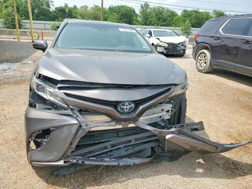 4T1B21HK9JU009123 2018 TOYOTA CAMRY SOLA-4