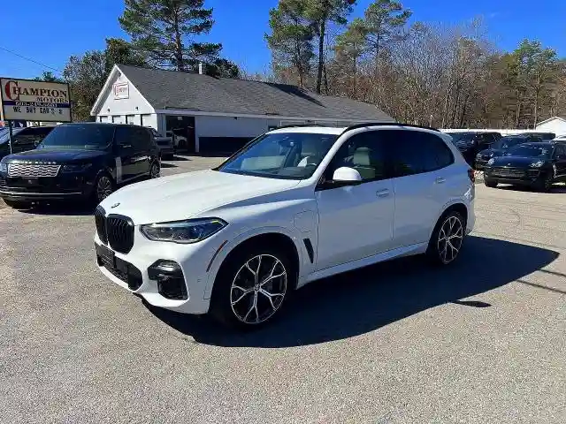 5UXTA6C08M9D84086 2021 BMW X5-1
