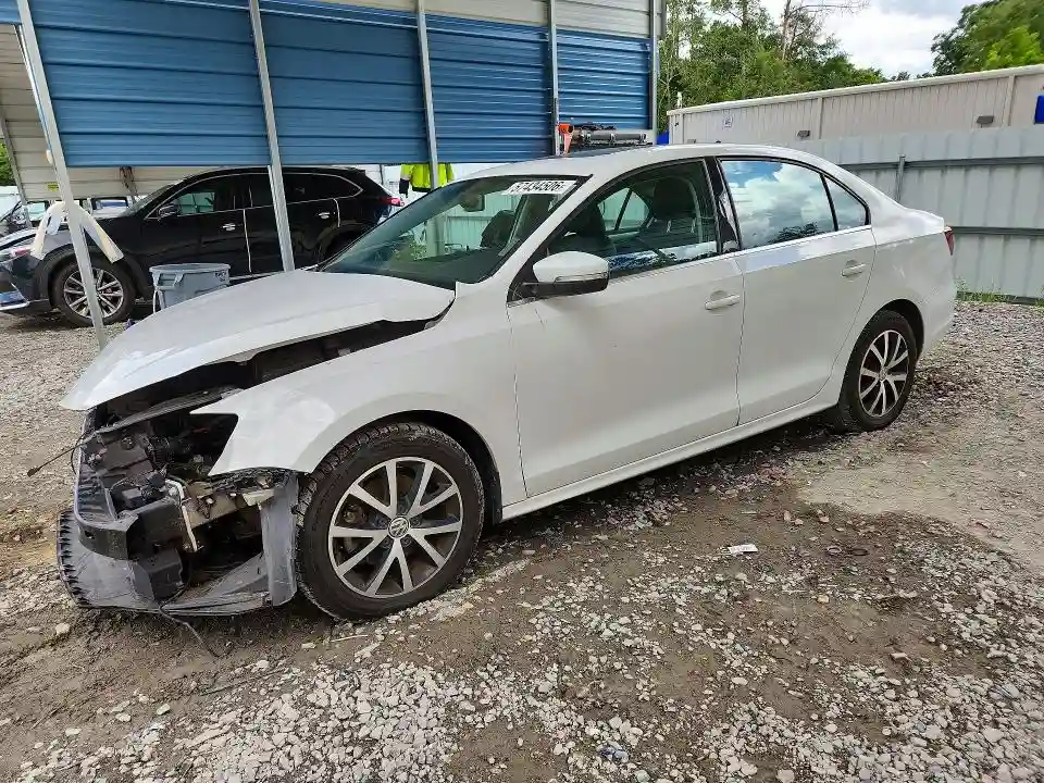 3VWDB7AJ0HM270525 2017 VOLKSWAGEN JETTA SE-0
