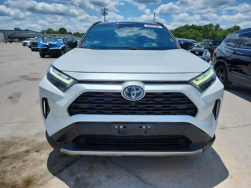 4T3E6RFV2RU140846 2024 TOYOTA RAV4-4