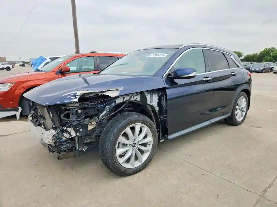 3PCAJ5M30KF111736 2019 INFINITI QX50-0