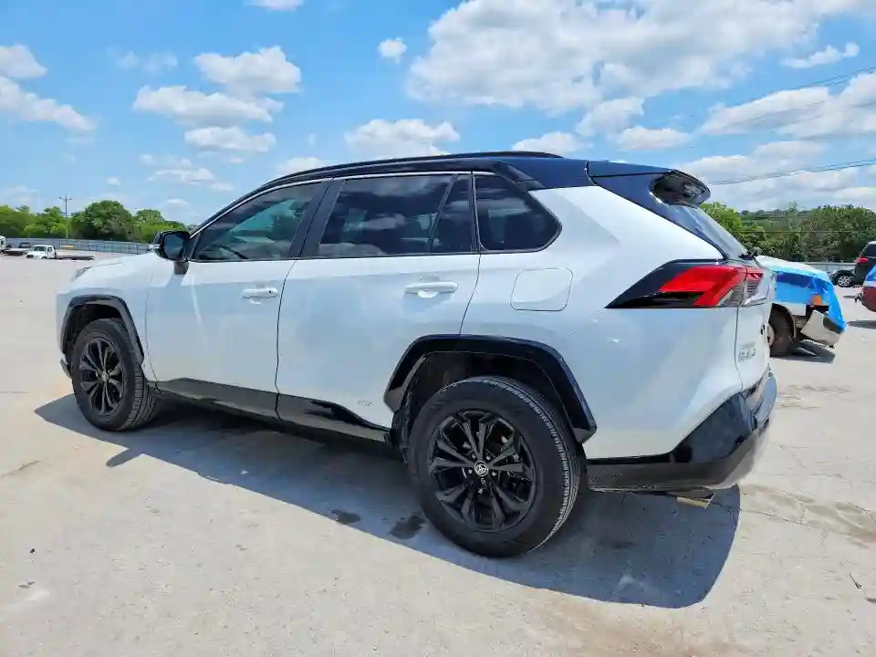 4T3E6RFV2RU140846 2024 TOYOTA RAV4-1