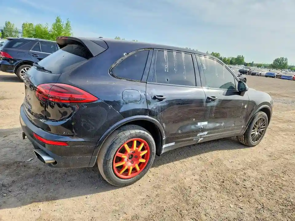 WP1AA2A29HKA90163 2017 PORSCHE CAYENNE-2