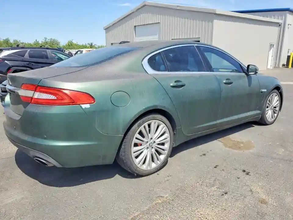 SAJWA0HB3CLS21531 2012 JAGUAR XF-2