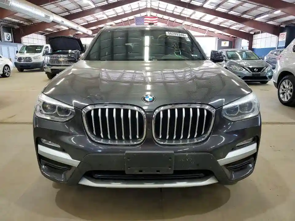5UXTR9C53JLD73338 2018 BMW X3-4