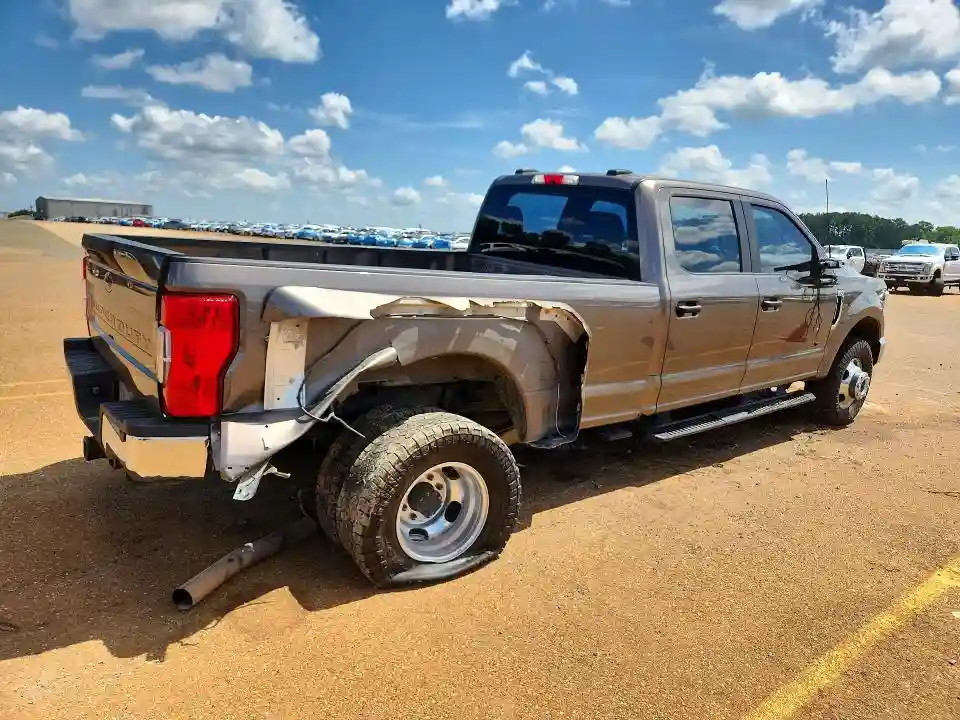 1FT8W3DN4NEE82510 2022 FORD F350-2