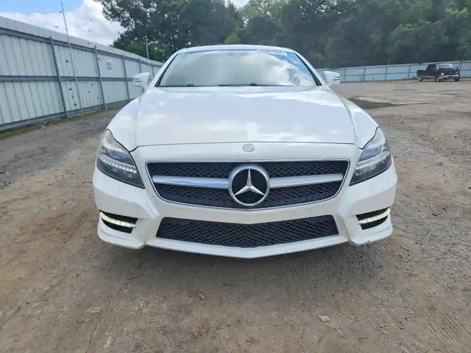 WDDLJ7DB6CA037170 2012 MERCEDES-BENZ CLS-CLASS-4