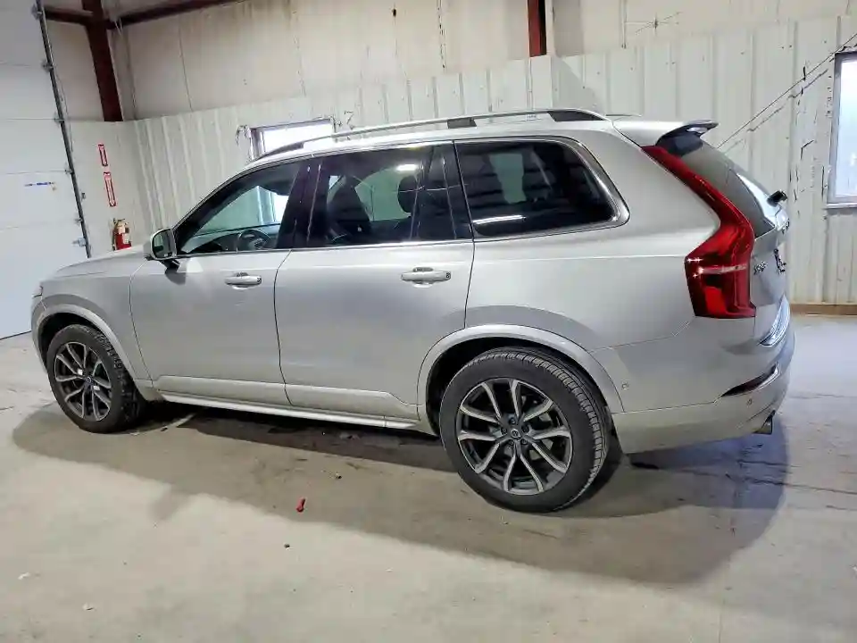 YV4102PK7J1351052 2018 VOLVO XC90-1