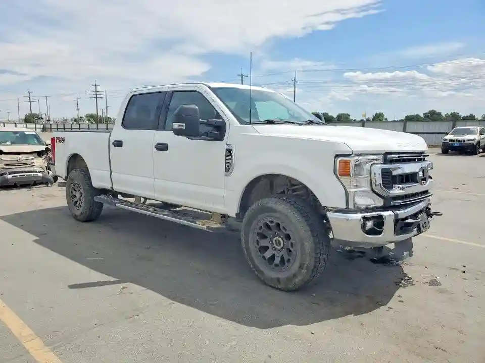 1FT7W2BN4NEC25775 2022 FORD F250-3