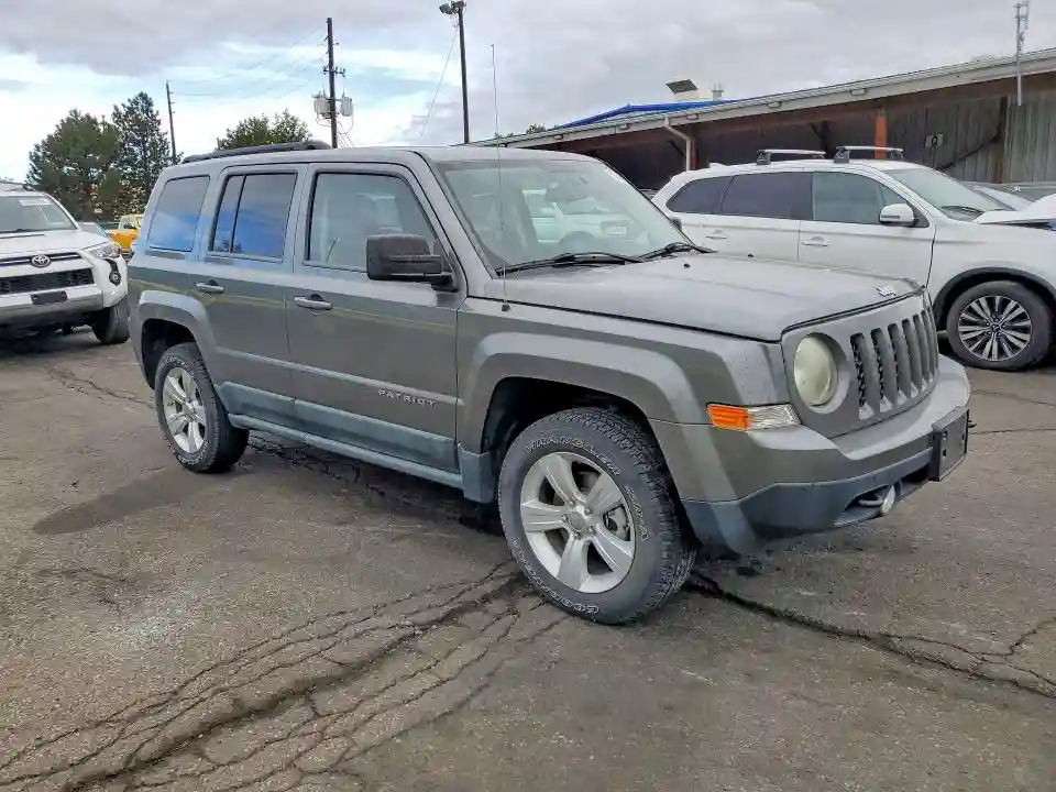 1J4NF1GB4BD278391 2011 JEEP PATRIOT-3