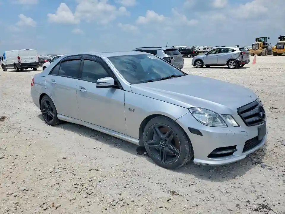 WDDHF9BB6CA528408 2012 MERCEDES-BENZ E-CLASS-3