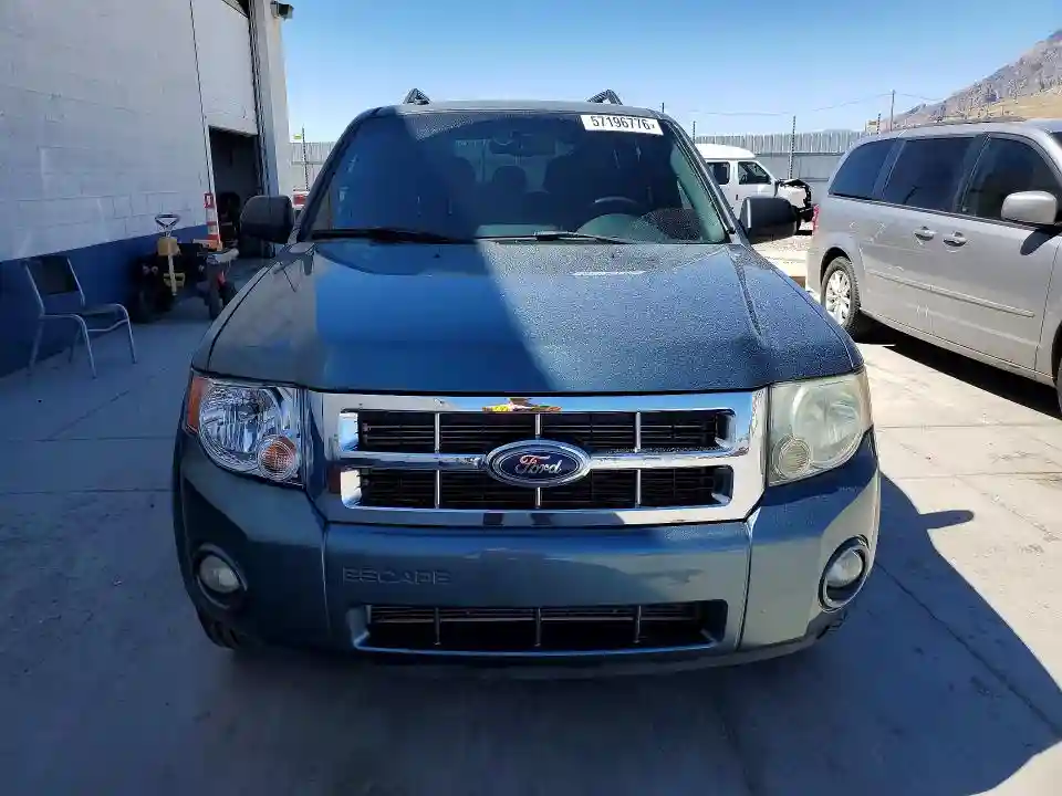 1FMCU0D72AKC44856 2010 FORD ESCAPE-4