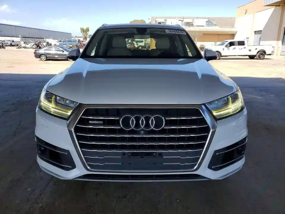 WA1VAAF71HD011097 2017 AUDI Q7-4