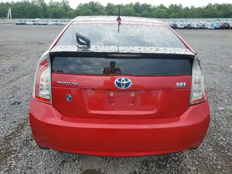 JTDKN3DU5C1558658 2012 TOYOTA PRIUS THRE-5