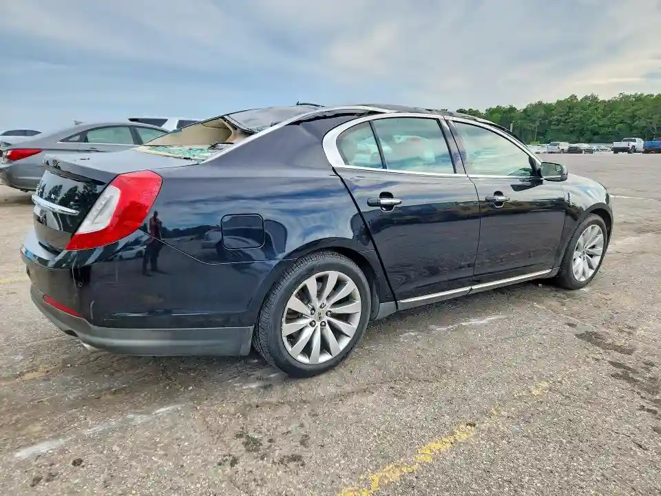 1LNHL9DK1GG601781 2016 LINCOLN MKS-2
