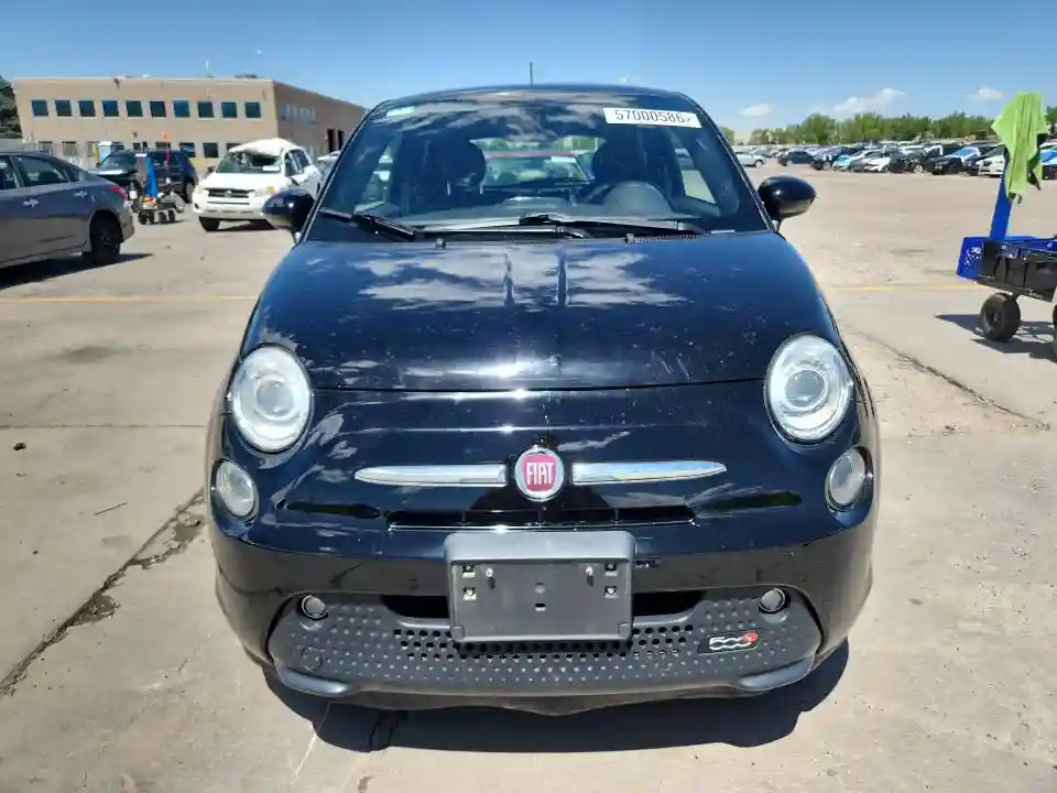 3C3CFFGE9GT201557 2016 FIAT 500-4