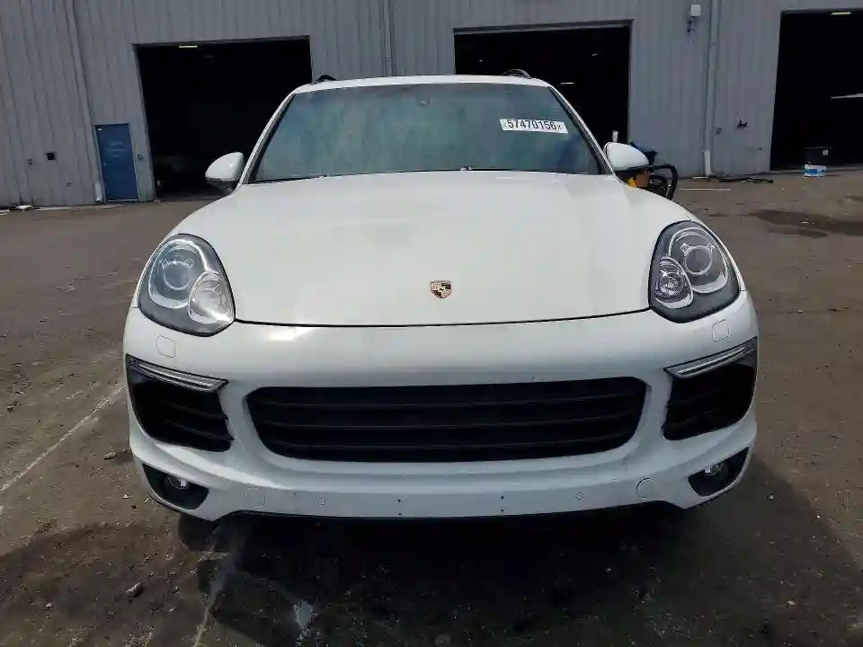 WP1AE2A22HLA74286 2017 PORSCHE CAYENNE-4