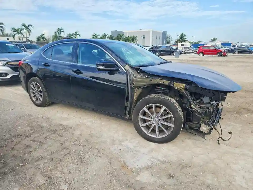19UUB1F58JA008784 2018 ACURA TLX-3