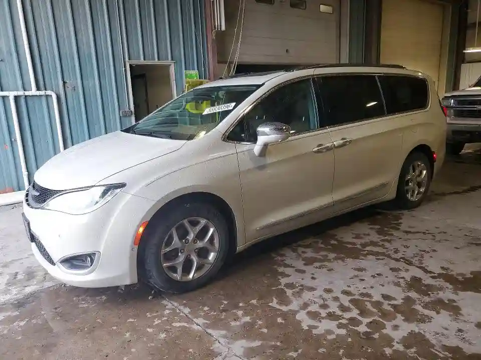 2C4RC1GG3HR560586 2017 CHRYSLER PACIFICA-0