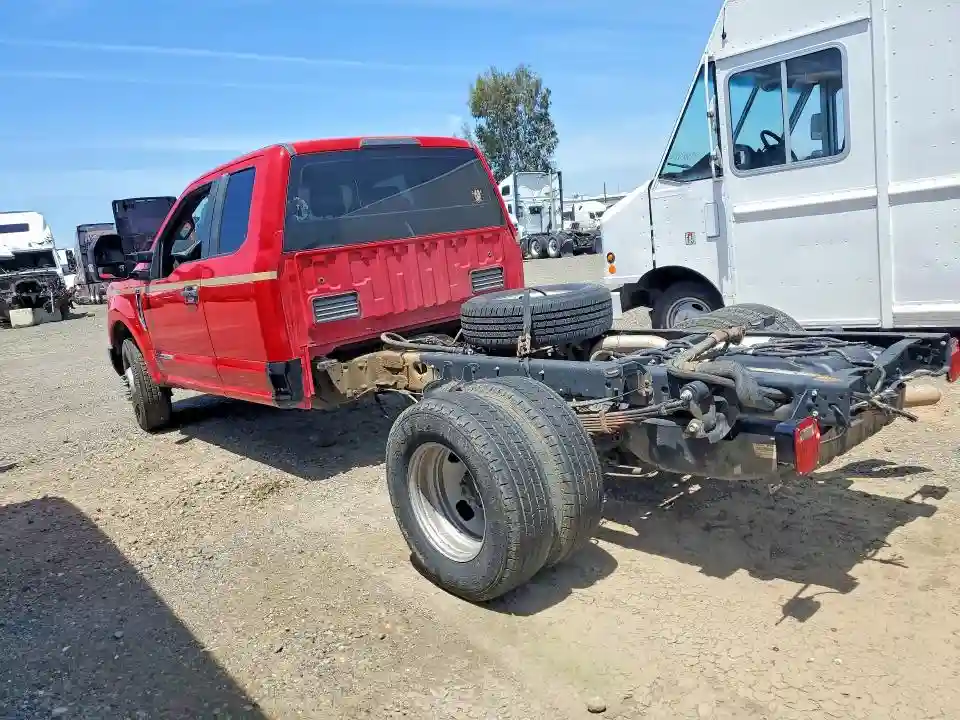 1FD8X3GT4HEE22430 2017 FORD F350-1