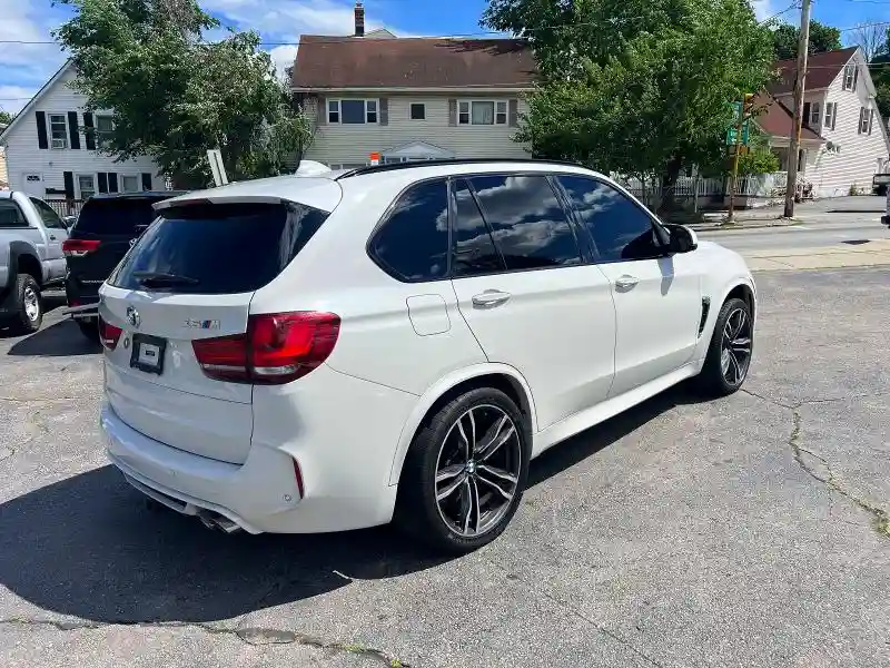 5YMKT6C54G0R78335 2016 BMW X5-2