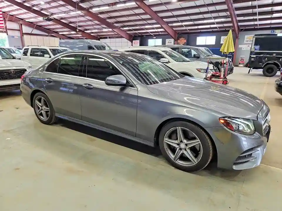 WDDZF4KB9HA030976 2017 MERCEDES-BENZ E-CLASS-3