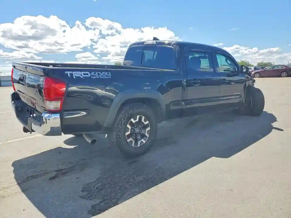 3TMDZ5BNXHM021024 2017 TOYOTA TACOMA-2
