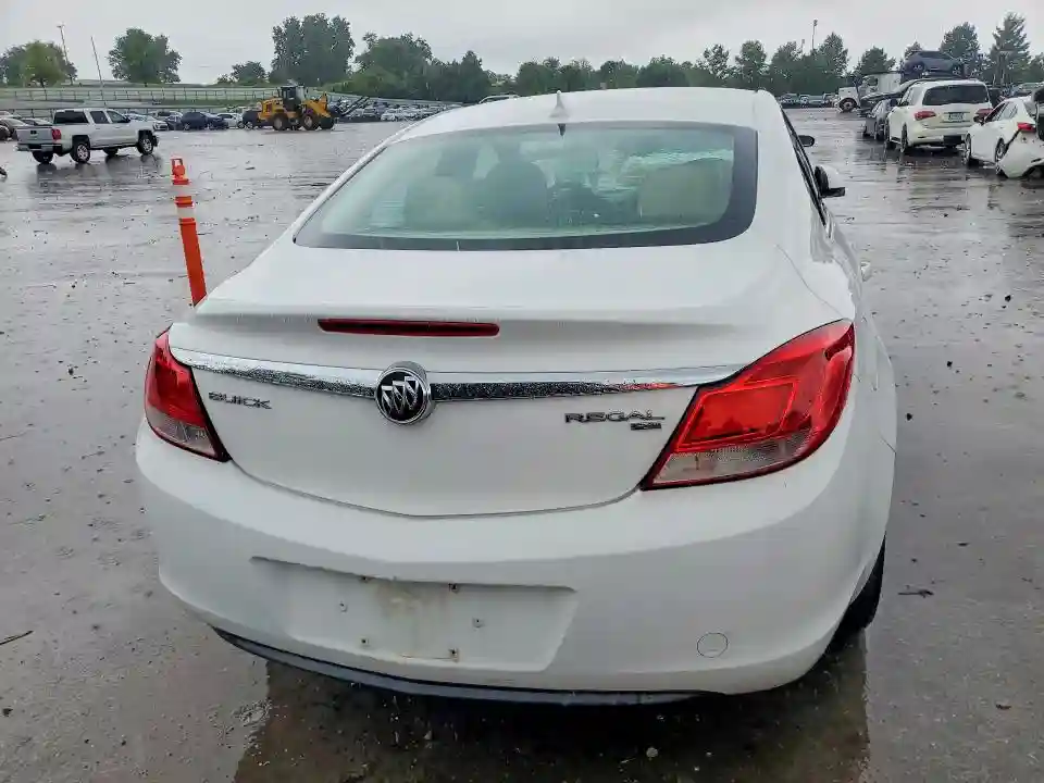 W04GN5EC1B1107002 2011 BUICK REGAL-5