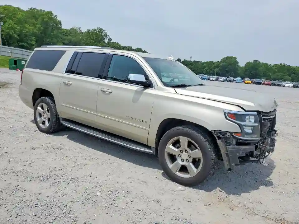 1GNSCJKC0HR159421 2017 CHEVROLET SUBURBAN-3