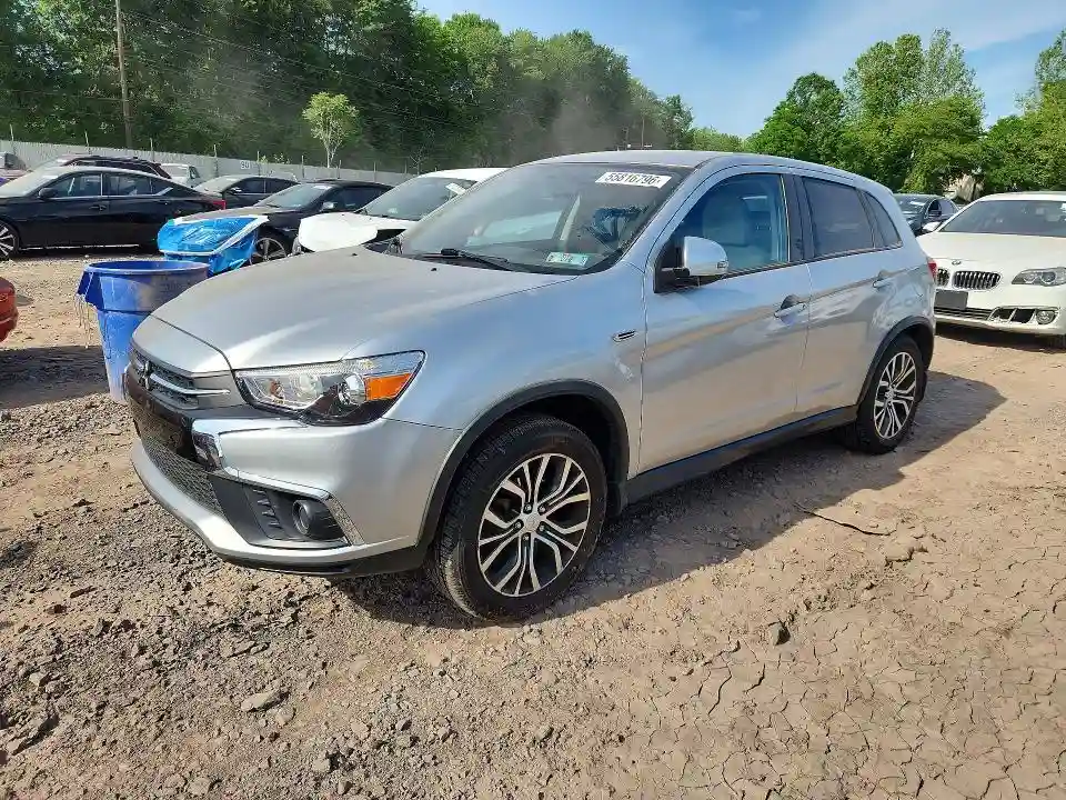 JA4AP3AU3JU024140 2018 MITSUBISHI OUTLANDER-0