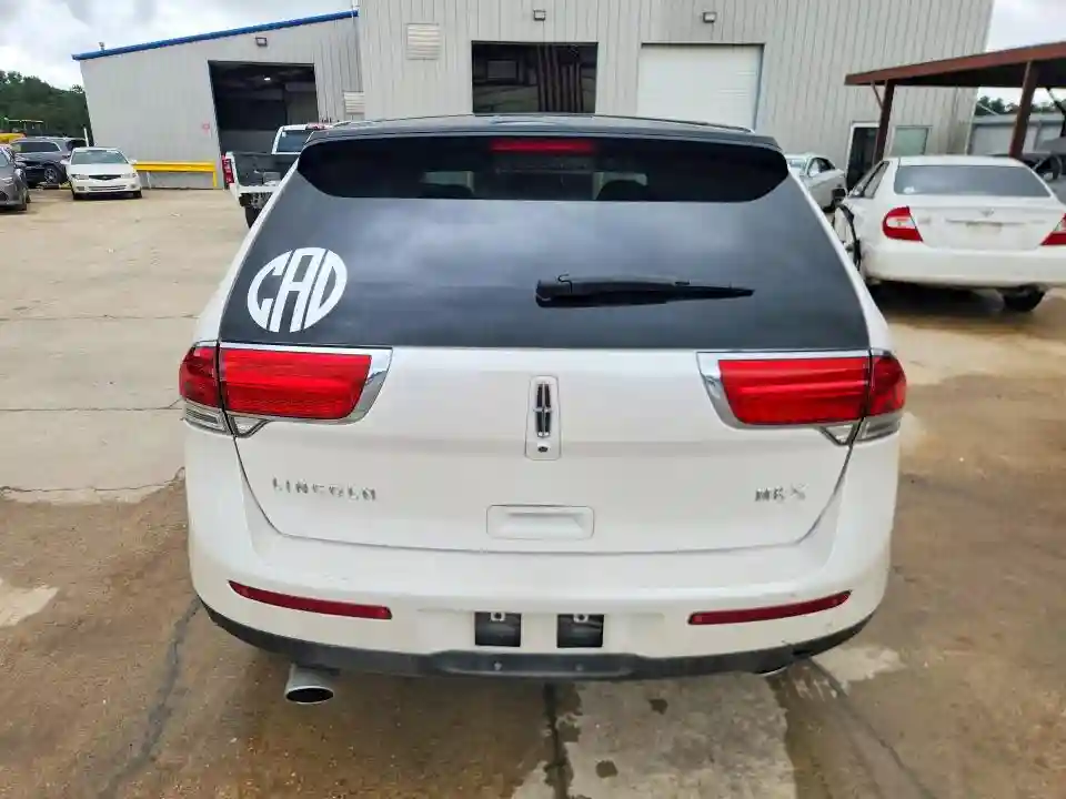 2LMDJ6JK6CBL02526 2012 LINCOLN MKX-5