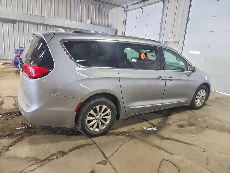 2C4RC1BG3HR539583 2017 CHRYSLER PACIFICA-2