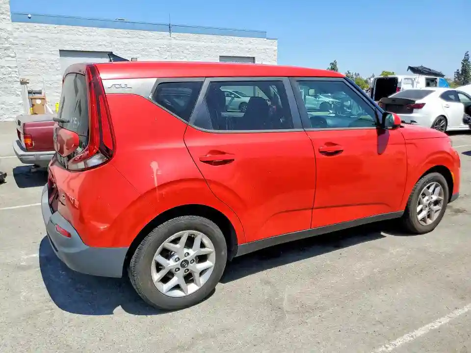 KNDJ23AU0L7715700 2020 KIA SOUL S-2