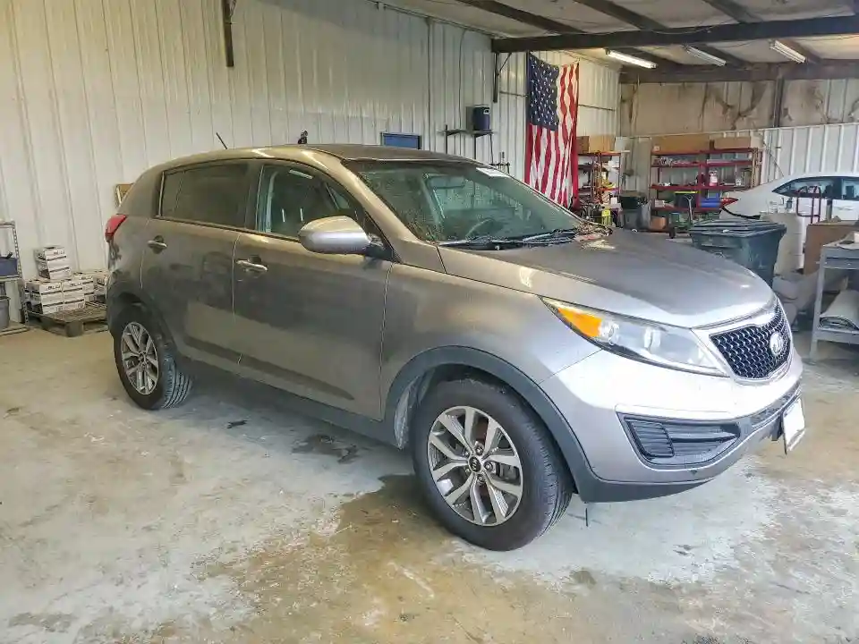 KNDPB3AC0G7857729 2016 KIA SPORTAGE-3